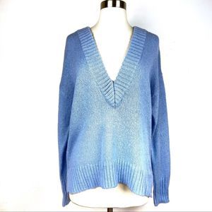 New BAR III V neck Ribbed Sweater Medium blue